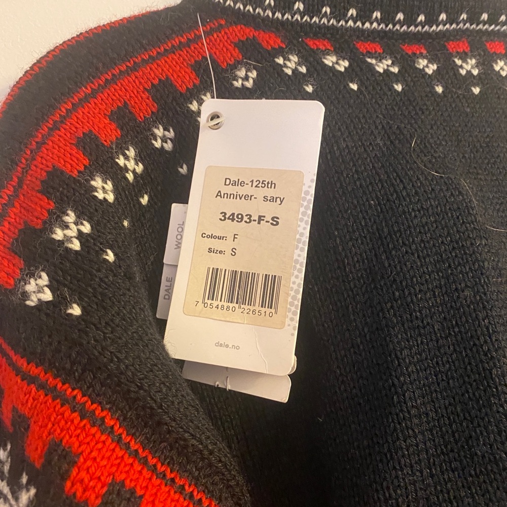 Wool Snowboarding/skiing jumper (made in Norway)